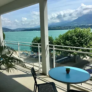 Appartement Escapade Au Bord Du Du Bourget, Le Bourget-du-Lac